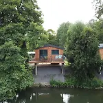 Quai Des Pontis 3*