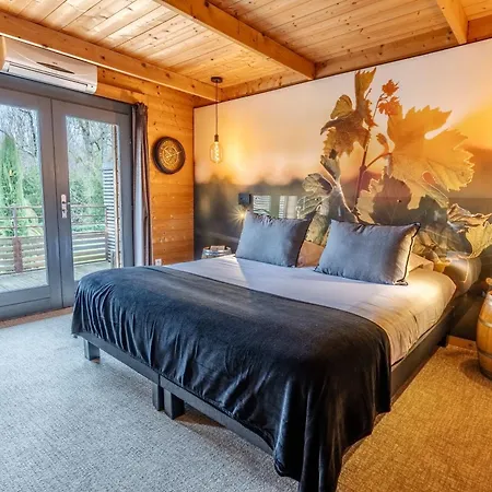 Quai Des Pontis 3* Cognac