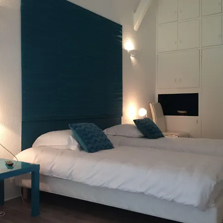 Hotel Quai Des Pontis