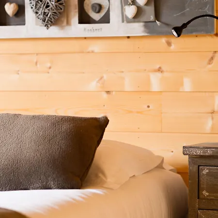 Quai Des Pontis Hotel 3*