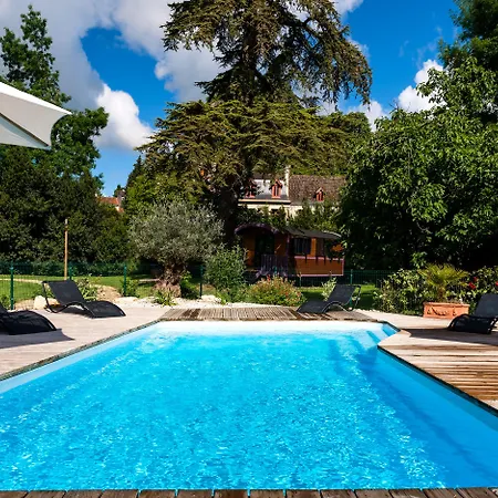 Quai Des Pontis Hotel