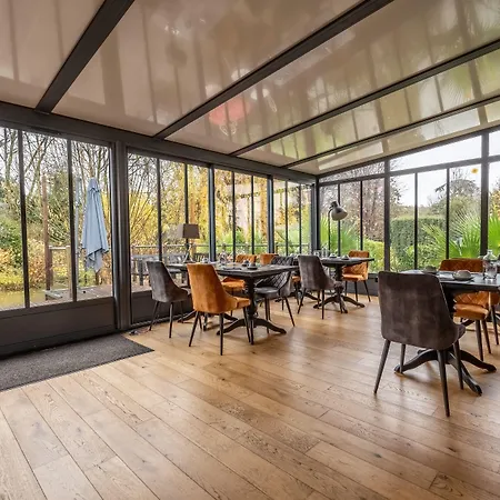 Quai Des Pontis Hotel 3*