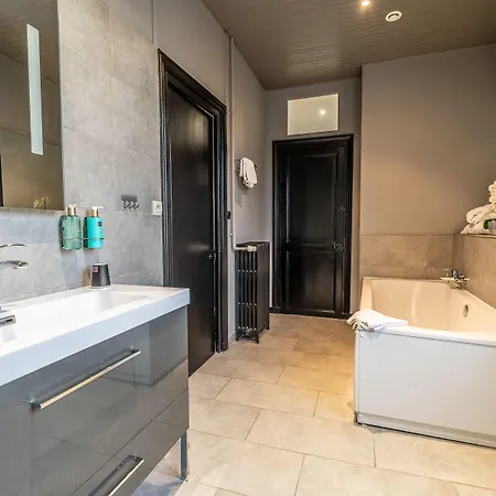 Quai Des Pontis Hotel 3*