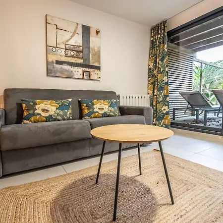 Quai Des Pontis Hotel