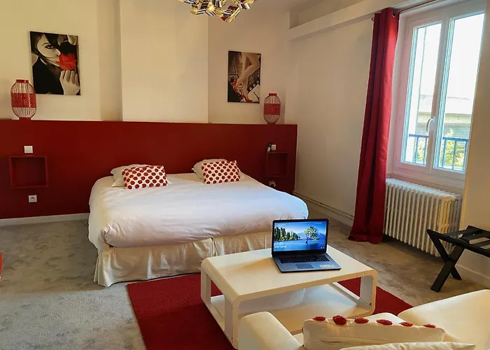 Hotel Quai Des Pontis