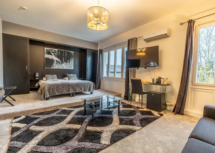 Quai Des Pontis Hotel Cognac