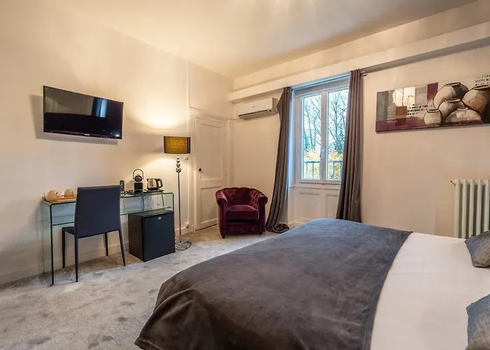 Quai Des Pontis 3* Cognac