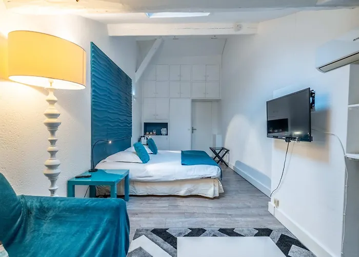 Quai Des Pontis 3* Cognac