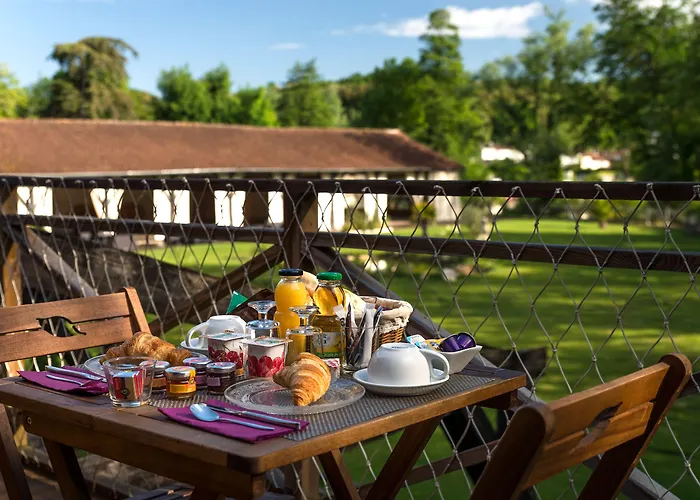 Quai Des Pontis 3* Cognac