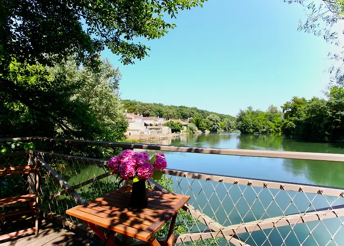 Quai Des Pontis Hotel Cognac