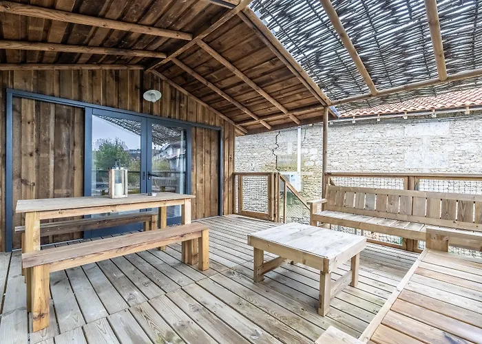 Quai Des Pontis Hotel 3*