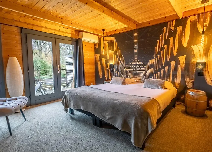 Quai Des Pontis Hotel 3*