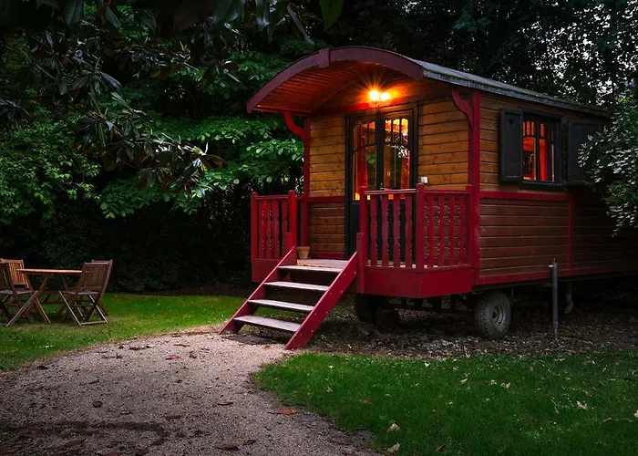 Hotel Quai Des Pontis 3*